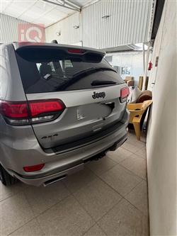 جيب جراند شيروكي